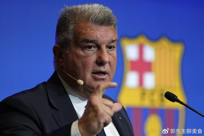 搜狐体育官方-别了，巴萨！曝7000万“顶星”将被放逐！顶级中卫+天才中锋来投|巴塞罗那|拉波尔塔|费尔明|球员|赛季_新浪体育_新浪新闻